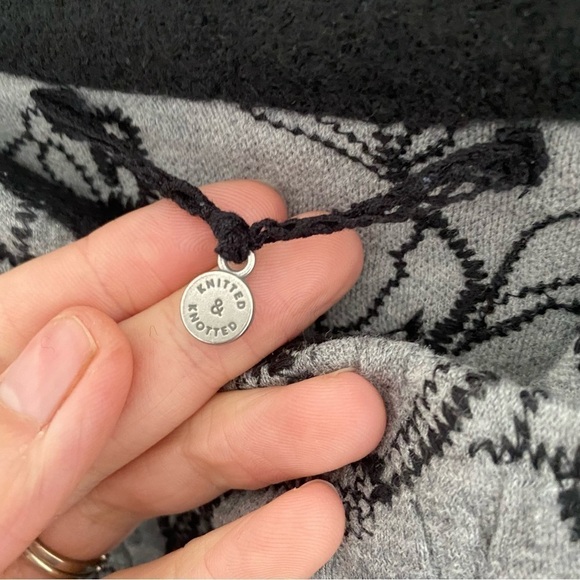 ANTHROPOLOGIE Knitted + Knotted Embroidered Sweater Bomber Jacket Sz XS - Picture 5 of 8